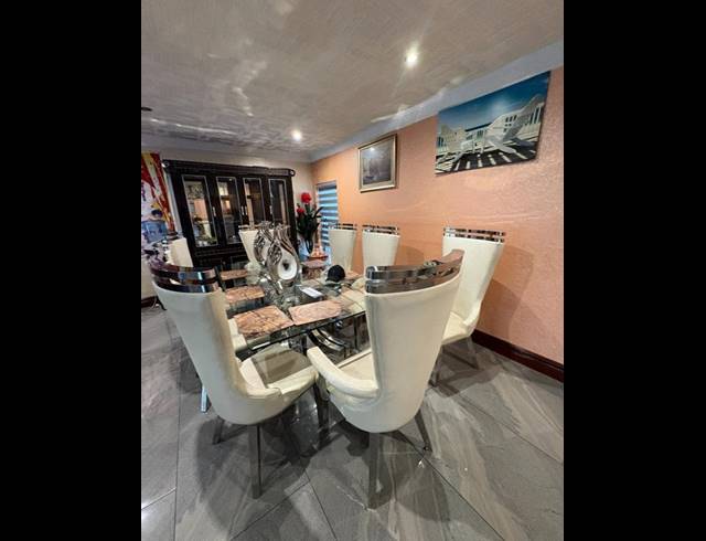 4 BEDROOM HOUSE FOR SALE IN GREENSTONE HILL